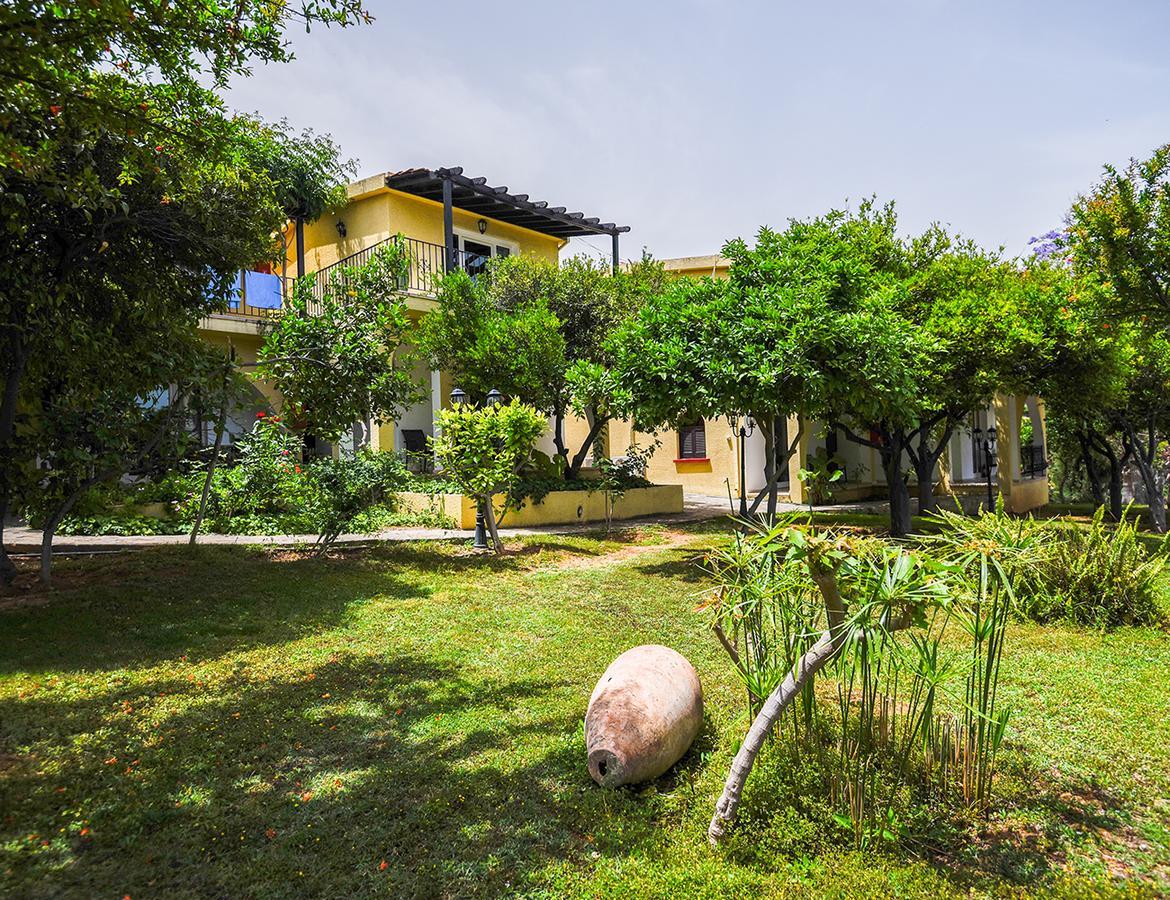 Хостел Bellapais Gardens Экстерьер фото